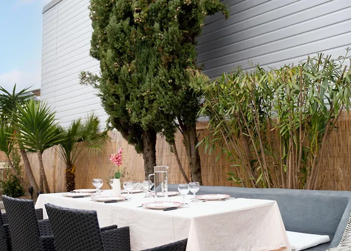 펜션 La Casa Rocha - Piscine - Clim - Parking Privee *